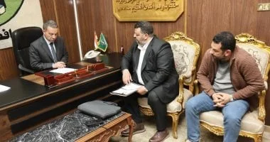 محافظ المنوفية يوجه بفحص شكاوى المواطنين بجدية