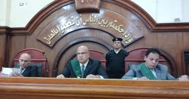 تأجيل محاكمة الأب المتهم بقتل ابنته إلى 2 يونيو