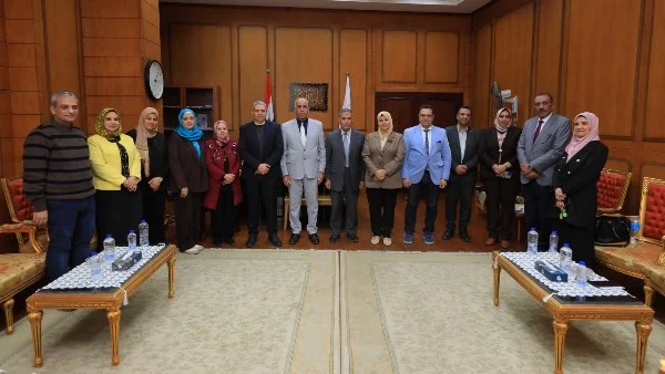 جامعة كفر الشيخ تستقبل فريق الدعم الفني لمشروع تطوير الاختبارات