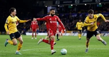 بي إس جي وليفربول: مواجهة حاسمة في دوري الأبطال