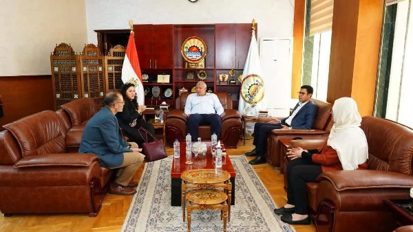 تطوير المدارس المجتمعية في مطروح بمبادرة "مدارس من أجل مصر"