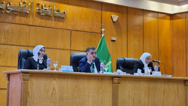 تشكيل لجان لضبط مواقف السرفيس بالقليوبية