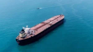 وصول أول شحنة نفط إيراني للهند منذ 7 سنوات