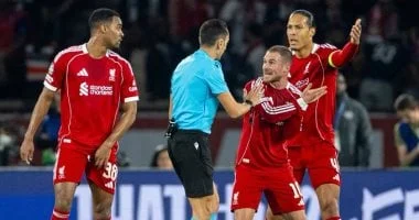 باريس سان جيرمان يتفوق على ليفربول في الشوط الأول