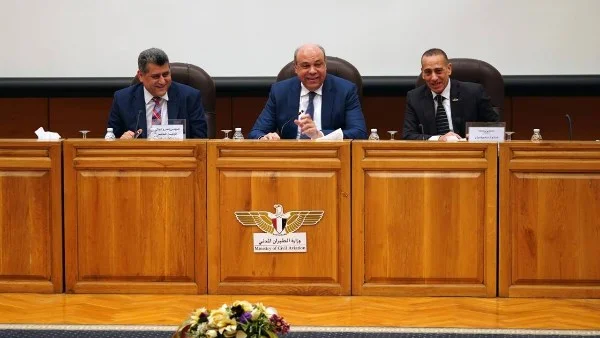 تحديث قطاع الطيران في مصر: اجتماع وزاري لزيادة الاستثمارات