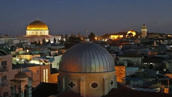 إعادة فتح المسجد الأقصى وكنيسة القيامة بعد 40 يومًا من الإغلاق