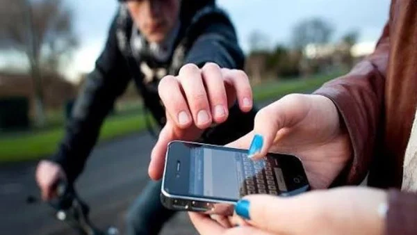 خدمة جديدة من النيابة العامة لتتبع الهواتف المسروقة