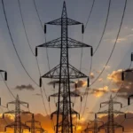 فصل الكهرباء عن الكوم الطويل وعواقبه