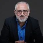 تامر كروان يحصل على جائزة أفضل موسيقى تصويرية في رمضان 2026