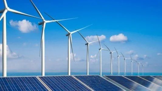 إشادة برلمانية بتوجيهات السيسي للتوسع في الطاقة المتجددة