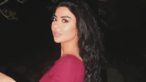 كارولين عزمي تبرز بإطلالتها الجديدة على إنستجرام