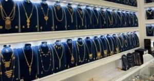 استقرار أسعار الذهب قرب أعلى مستوياتها منذ 3 أسابيع