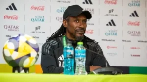 أليو سيسيه يعلن مغادرته تدريب منتخب ليبيا