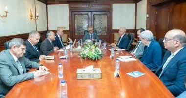 تعزيز التصنيع المحلي: اجتماع بين وزير الإنتاج الحربي ورئيس اتحاد الصناعات