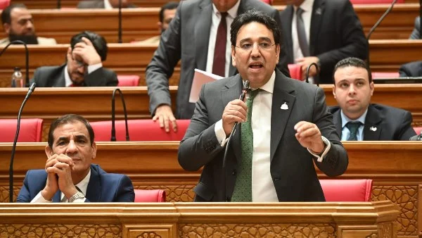 شمس البارودي تتحدث عن زواجها واهتمامها بالصحة