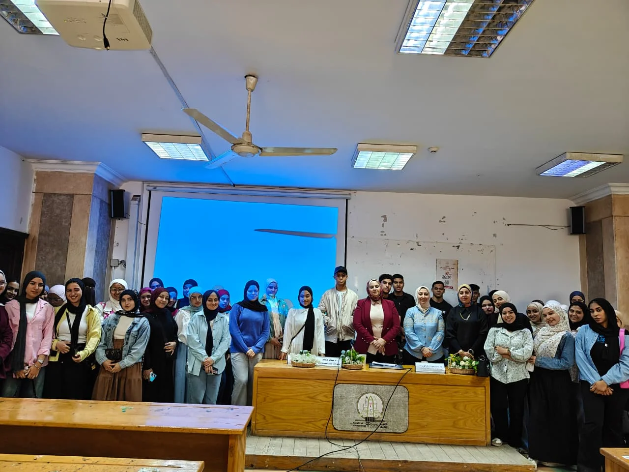 ندوة توعوية حول مكافحة الإدمان في جامعة عين شمس