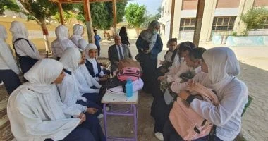 جولة تفقدية لوكيل تعليم الأقصر في مدرستين
