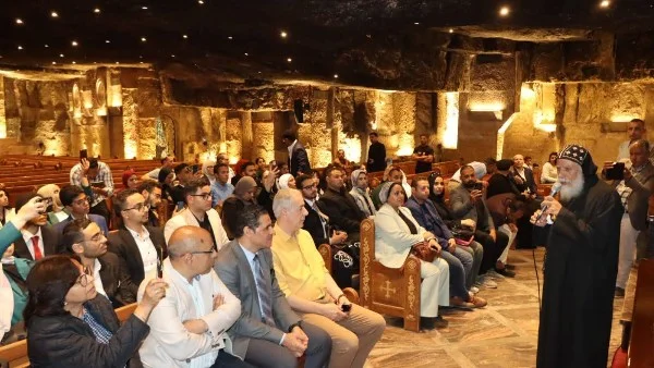 وفد "إحياء مسار العائلة المقدسة" في أسيوط لتعزيز السلام
