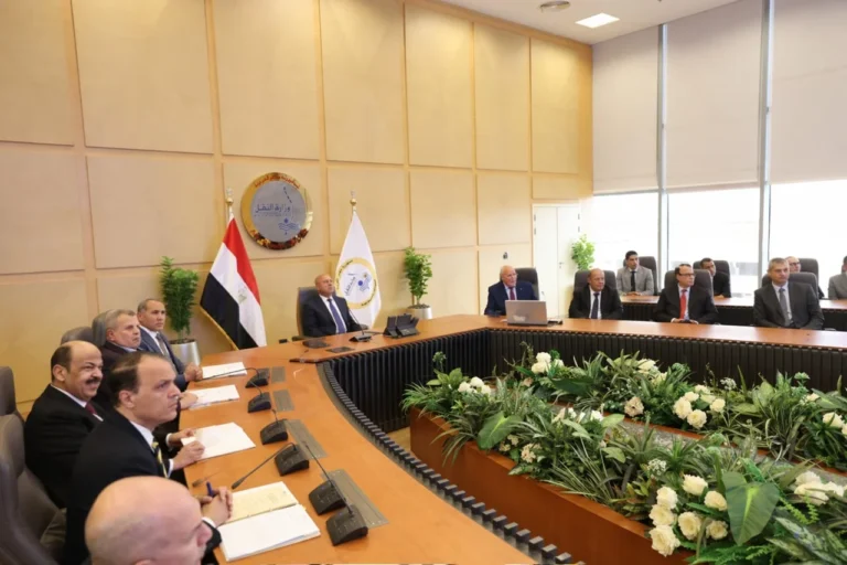 إيرادات شركة "إم أو تي" ترتفع بنسبة 95% في 2025