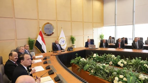 تطوير الاستثمار في الهيئات التابعة لنقل مصر