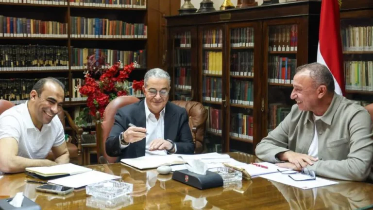 تفاصيل اجتماع الخطيب مع ياسين منصور وسيد عبدالحفيظ
