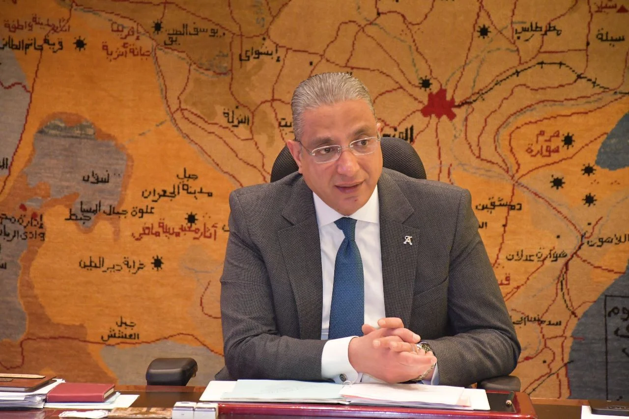 محافظ الجيزة يتابع مشروعات بولاق الدكرور التنموية