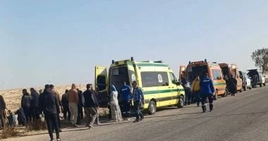انقلاب ميكروباص على طريق بنها شبرا الحر بالقليوبية