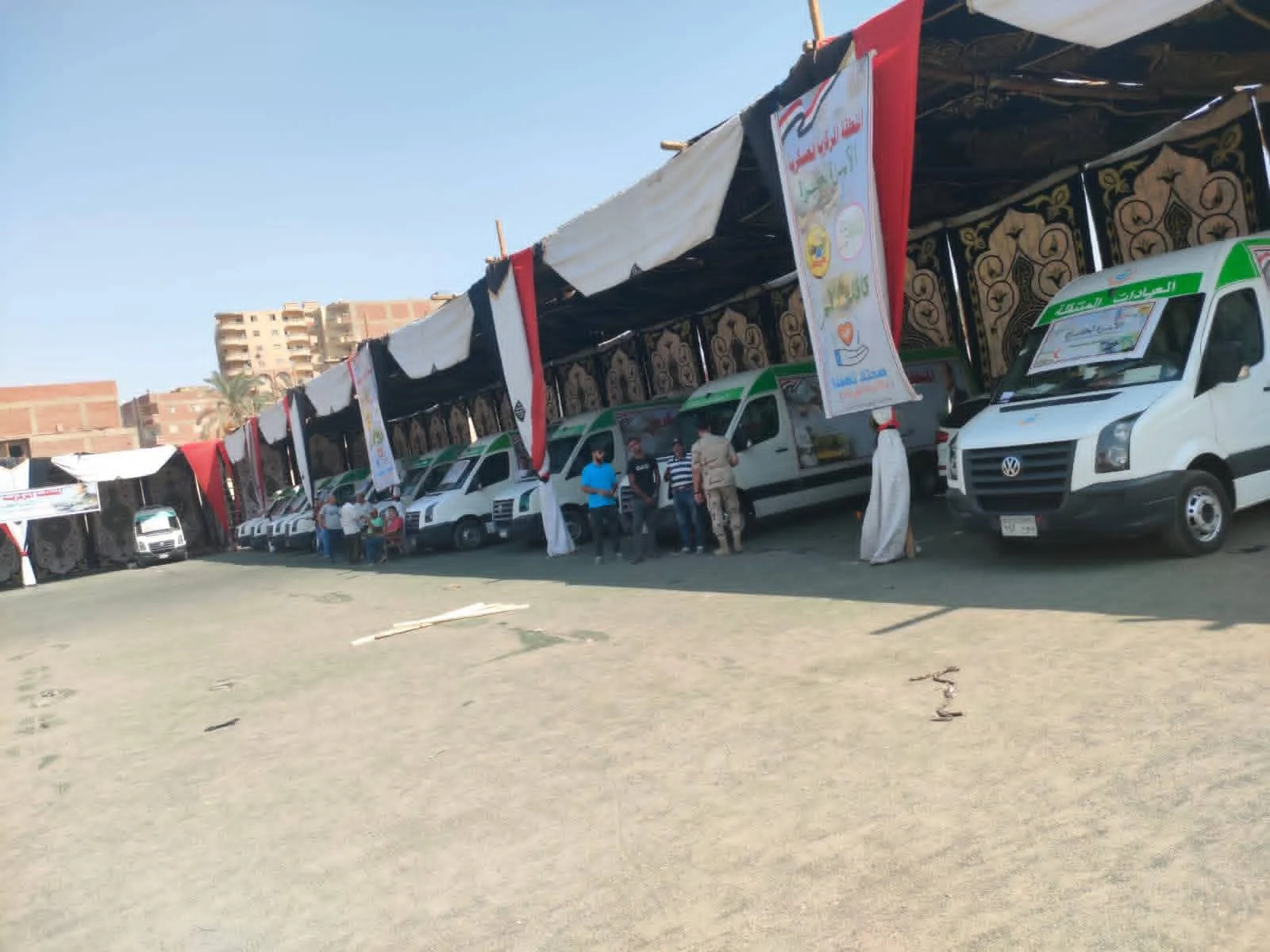 قافلة طبية في البحيرة تكشف على 812 مريضًا