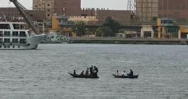 انتشال جثة شاب غريق في مياه الرياح التوفيقي بكفر شكر