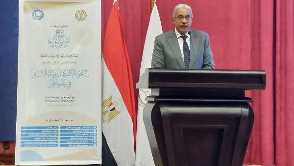 بناء الإنسان محور أساسي في القرآن