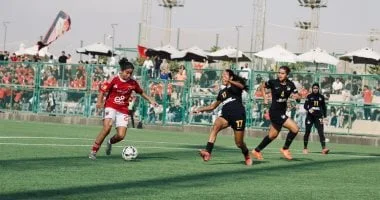 تفاصيل صراع لقب دوري الكرة النسائية