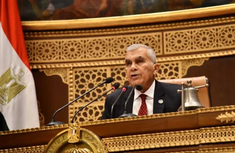 تهنئة رئيس مجلس الشيوخ للسيسي بمناسبة تحرير سيناء