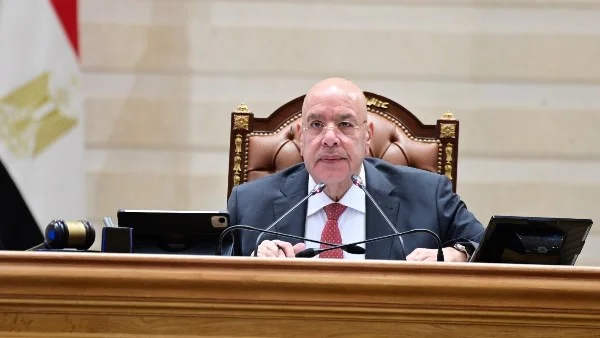 تهنئة رئيس النواب للرئيس السيسي بمناسبة تحرير سيناء وعيد العمال