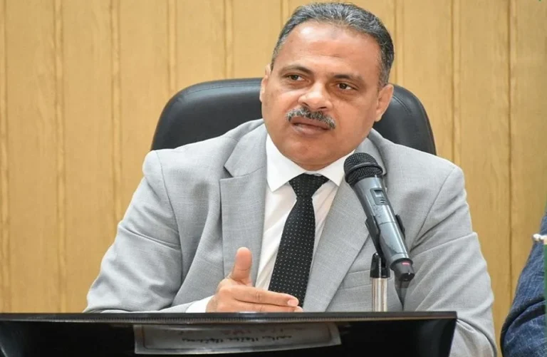إحالة 17 موظفًا للتحقيق في ميا القمح بسبب الغياب
