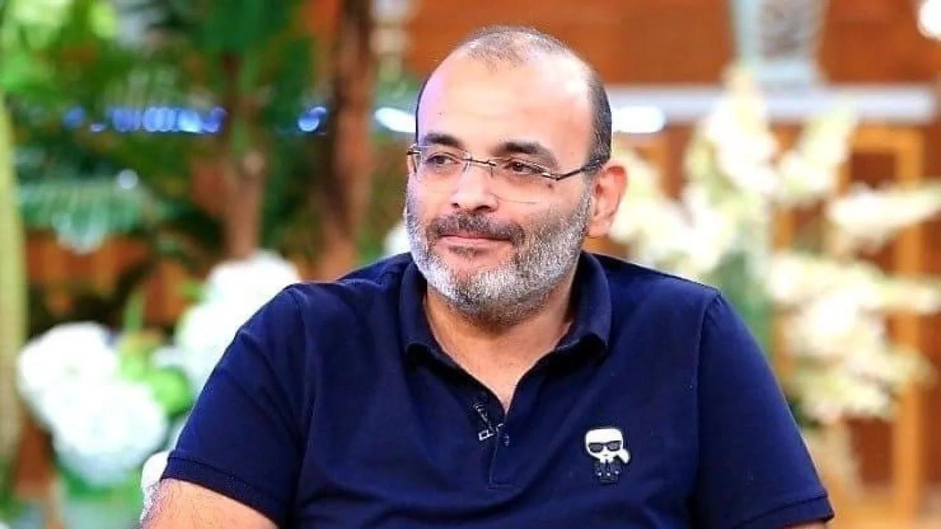 أيمن بهجت قمر ينفي إشاعات زواجه السري