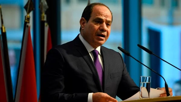 قرارات السيسي لتحسين أوضاع العمالة غير المنتظمة