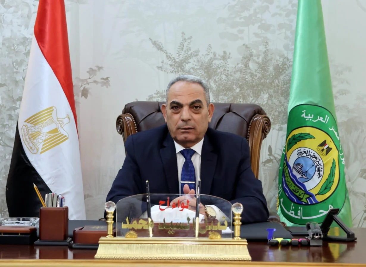 محافظ الإسماعيلية يهنئ أبطال المصارعة بالفوز الإفريقي