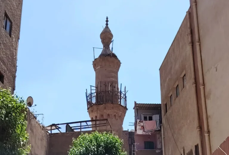 إجراءات عاجلة لصيانة مئذنة مسجد جوهر المعيني