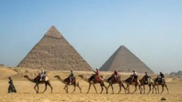 لا تحذيرات سفر ضد مصر وطمأنات للسائحين