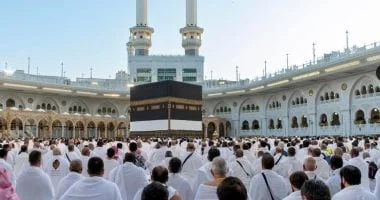 تأشيرات الزيارة لا تخول أداء فريضة الحج في السعودية