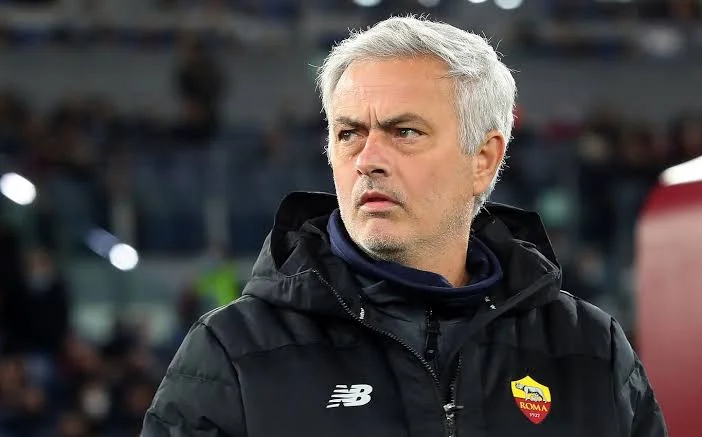 مورينيو: البرازيل الأوفر حظًا مع أنشيلوتي