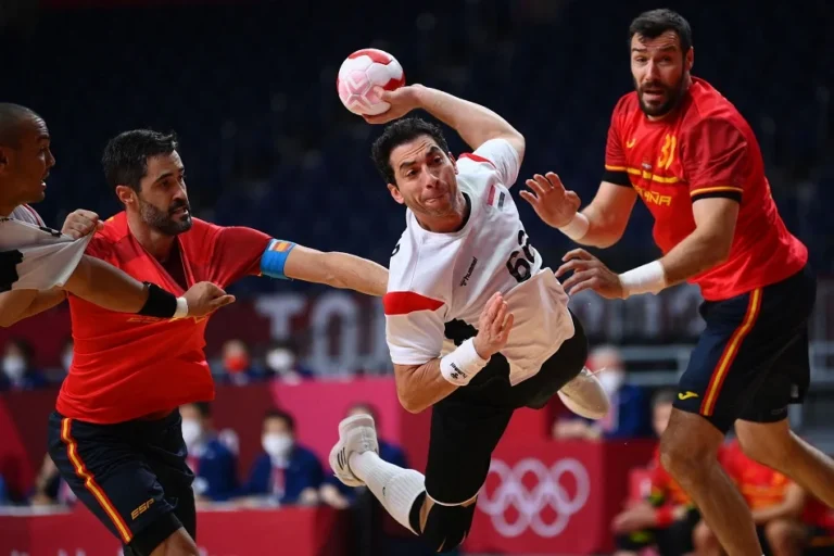أحمد الأحمر يُعلن نهاية مسيرته مع الزمالك