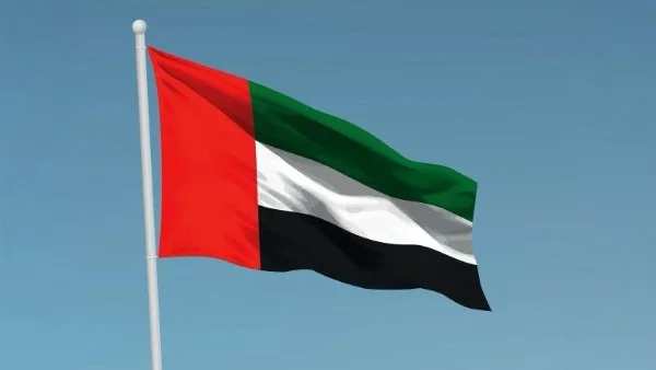 الإمارات تحظر سفر مواطنيها إلى إيران ولبنان والعراق