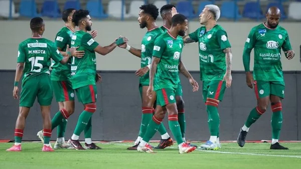 الاتفاق يهزم الأخدود بثلاثية في الدوري السعودي