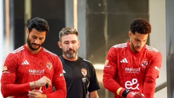 حارس مرمى الأهلي في قمة الزمالك