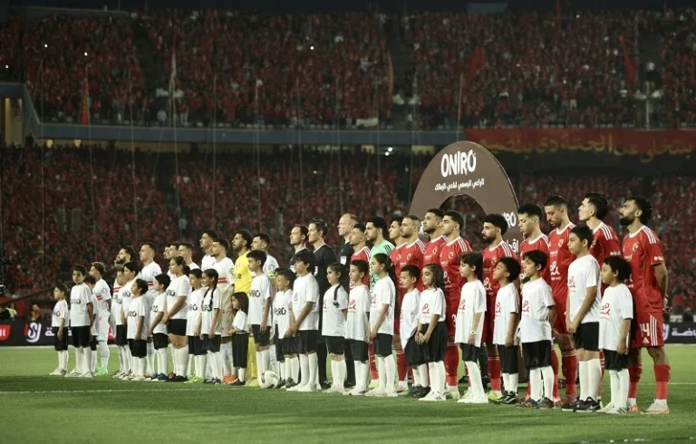 احتفالات جماهير الأهلي بعد الفوز على الزمالك