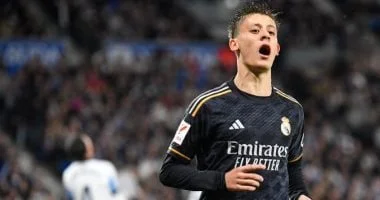 أردا جولر يتوج بجائزة أفضل لاعب في ريال مدريد