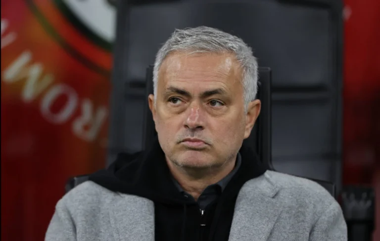 مورينيو: لا تواصل معي لتدريب ريال مدريد