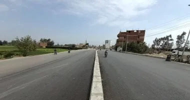 تطوير الطرق في منيا القمح لتحسين الحركة المرورية