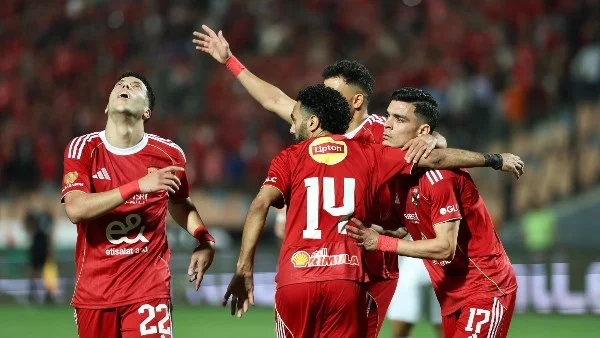 تألق بن شرقي والشحات في قمة الأهلي والزمالك